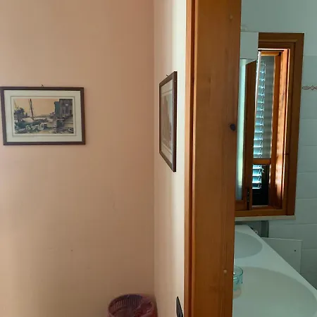 Ostelllo Marina Di Bed & Breakfast